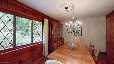 134 N Revere Road Akron OH 44333