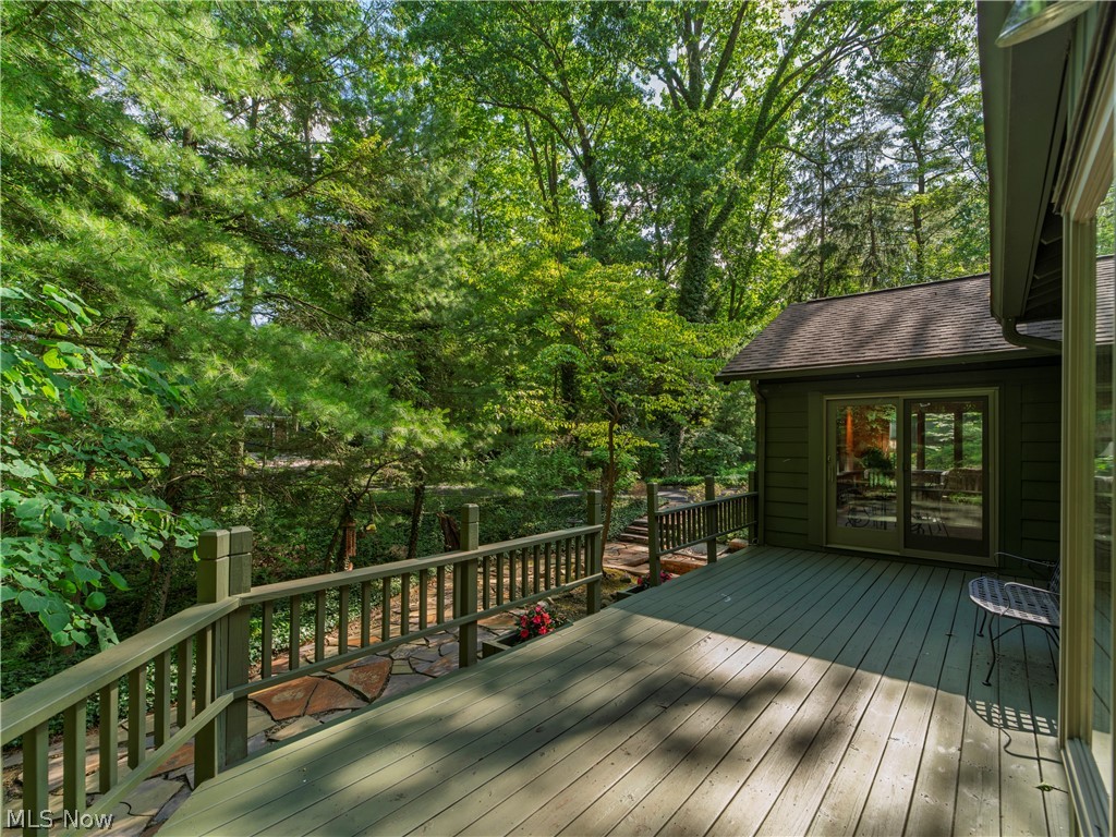 134 N Revere Road Akron OH 44333