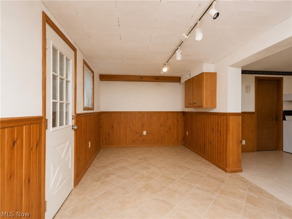 134 N Revere Road Akron OH 44333