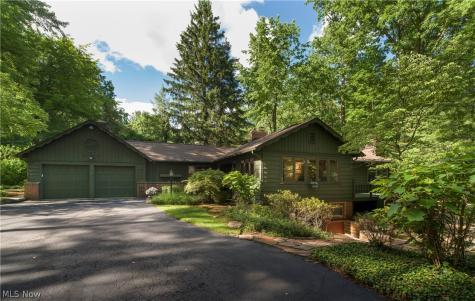 134 N Revere Road Akron OH 44333