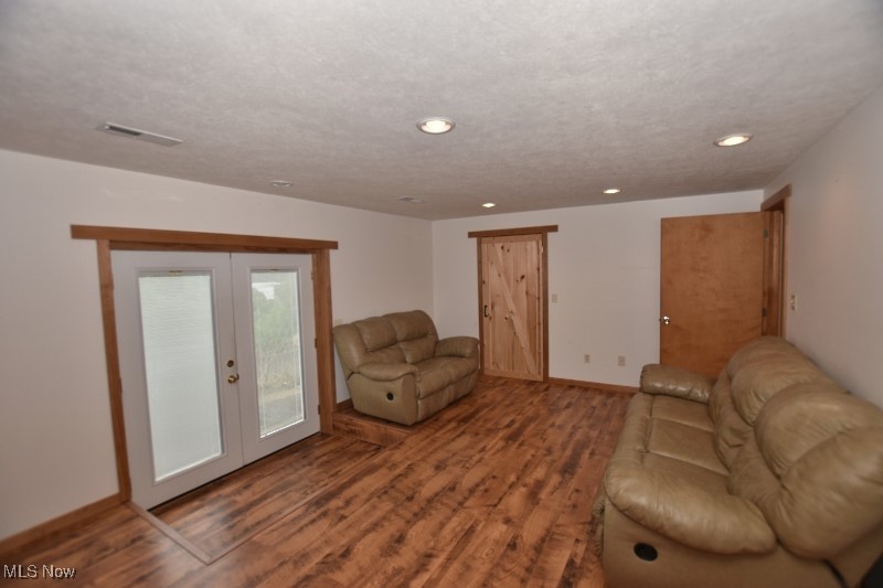 1121 Fiesta Road SW Dellroy OH 44620