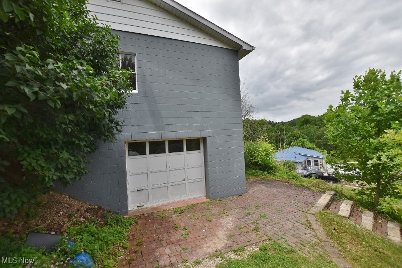 1121 Fiesta Road SW Dellroy OH 44620