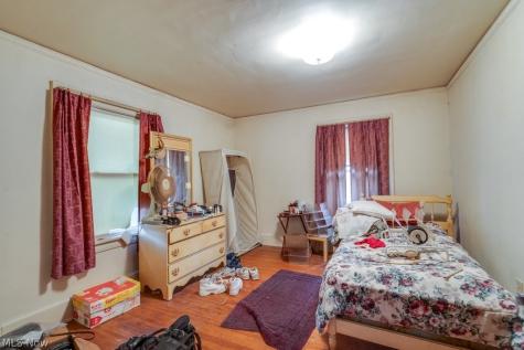 333 Trigonia Drive Akron OH 44302