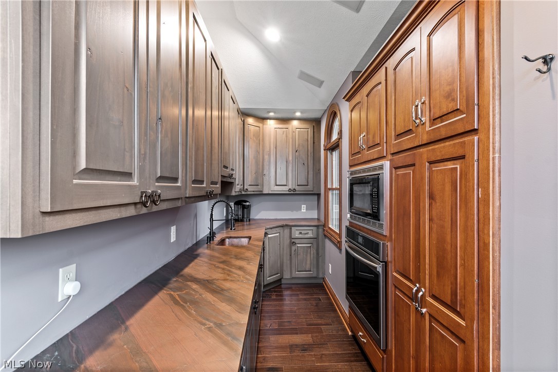 10366 Immel Street NE Canton OH 44721