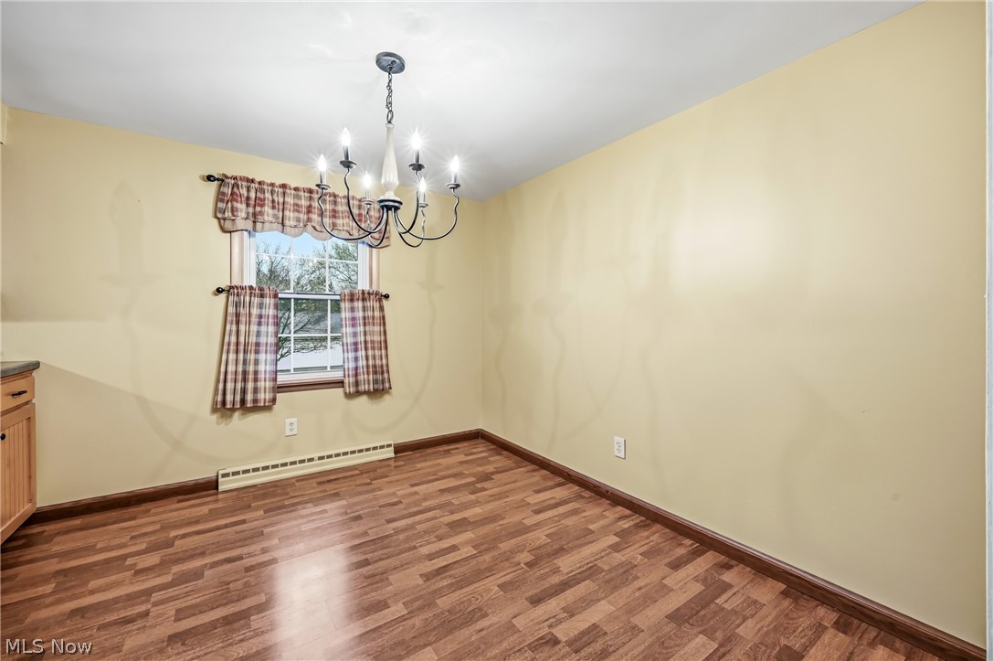 1862 Allen Drive Salem OH 44460