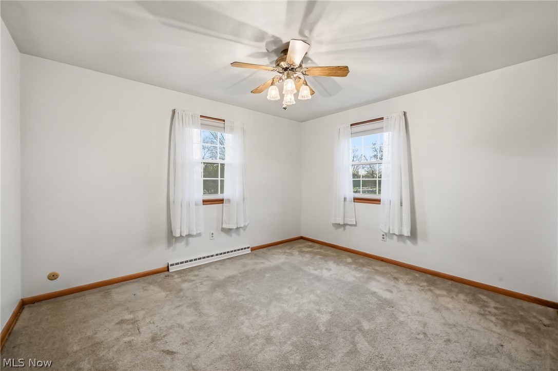 1862 Allen Drive Salem OH 44460