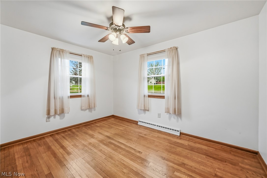 1862 Allen Drive Salem OH 44460