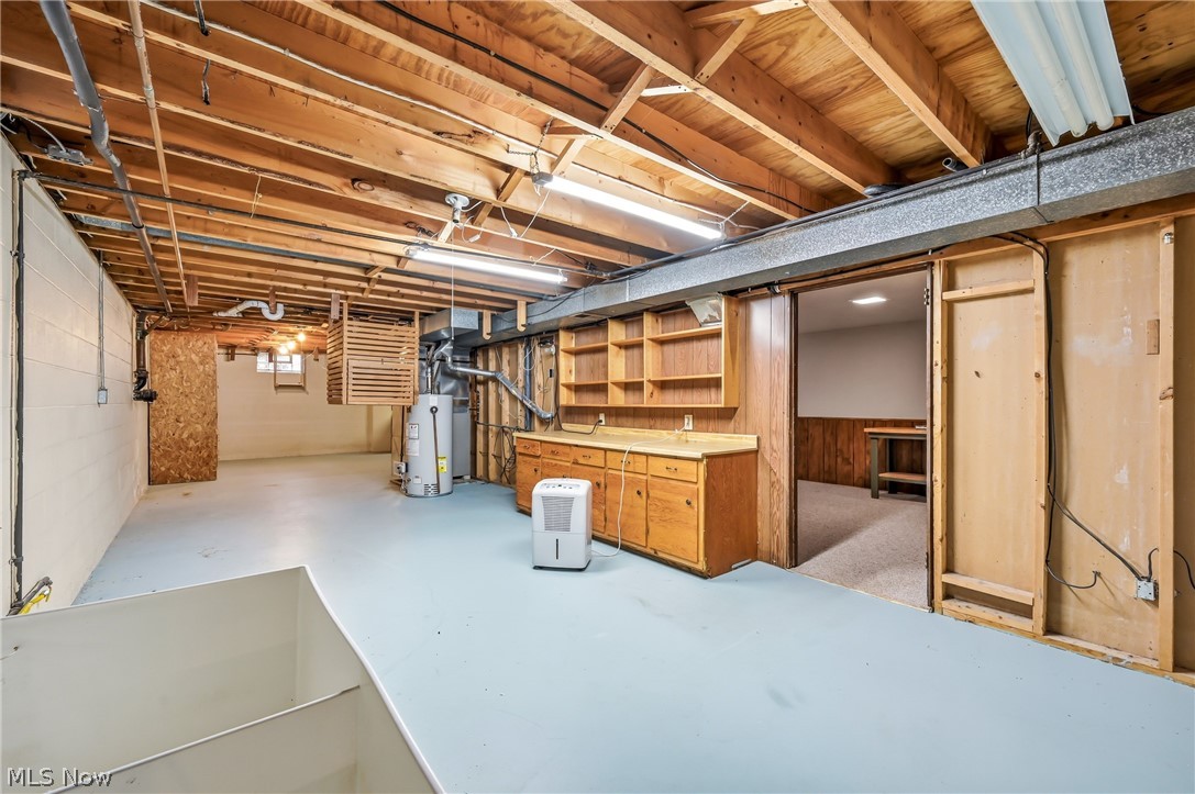 1862 Allen Drive Salem OH 44460