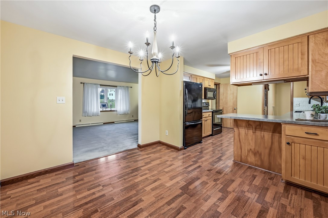 1862 Allen Drive Salem OH 44460