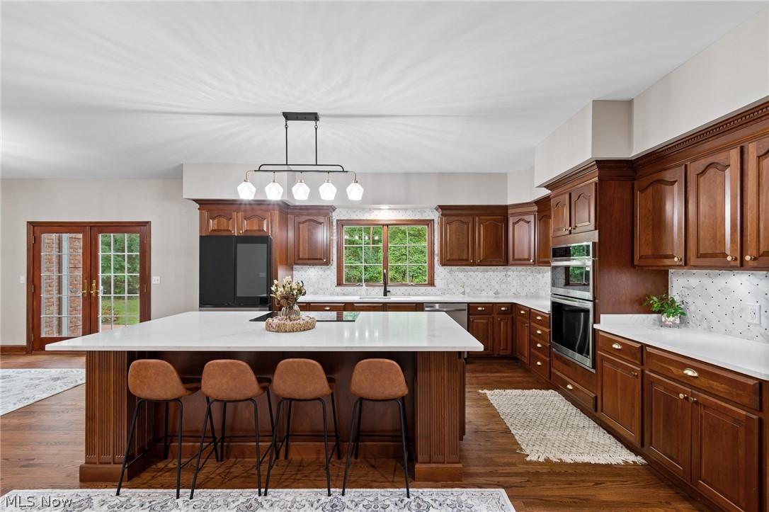 834 Eaton Park Lane Akron OH 44303