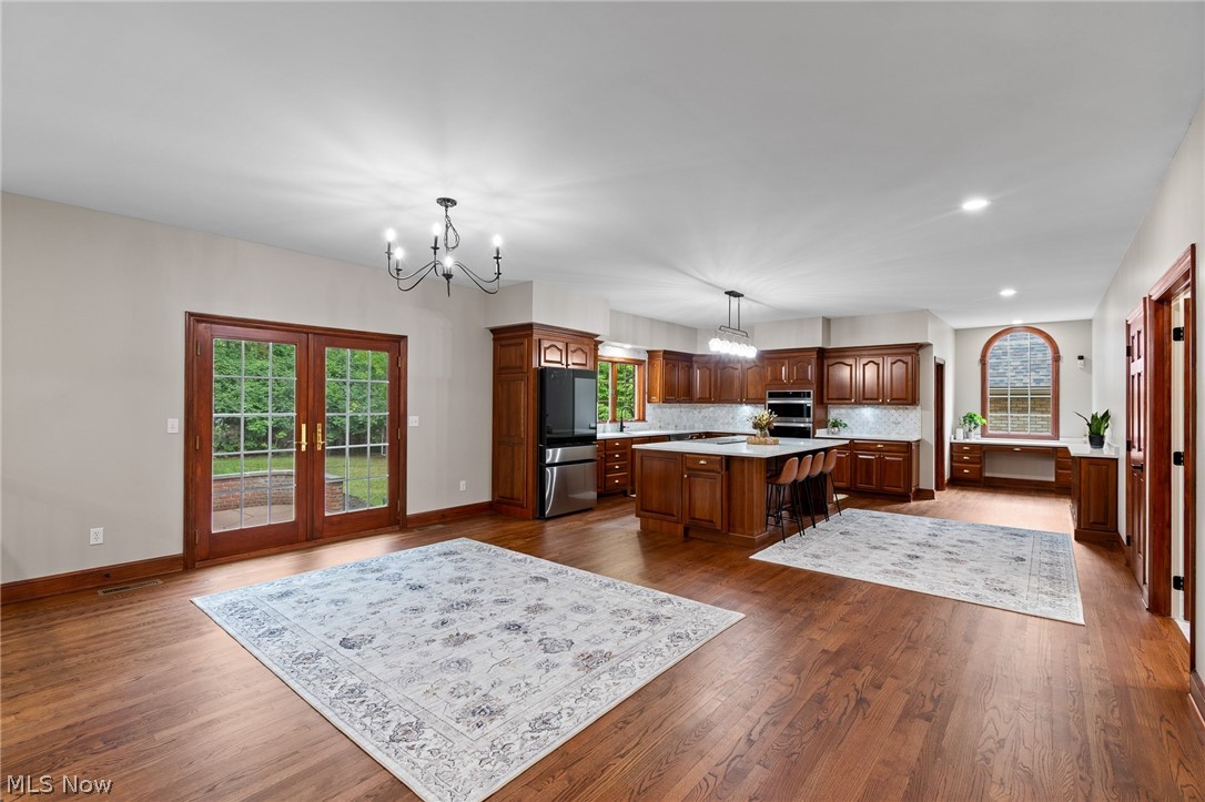 834 Eaton Park Lane Akron OH 44303