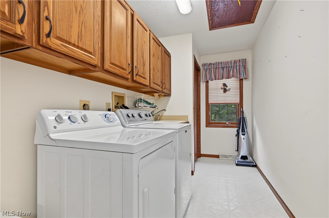 12527 Concord Hambden Road Chardon OH 44024