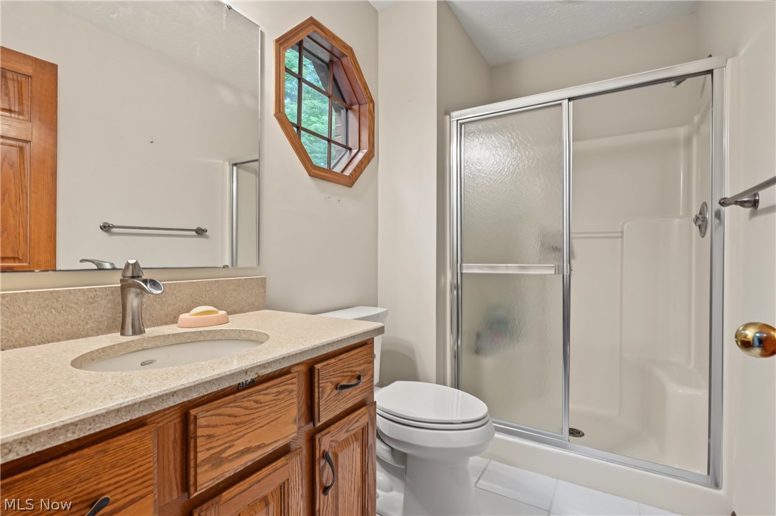 12527 Concord Hambden Road Chardon OH 44024