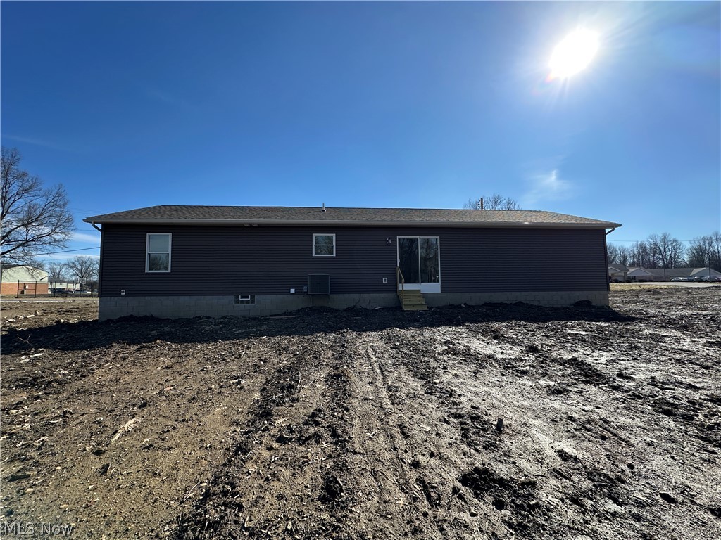 32 Maranatha Drive Youngstown OH 44505
