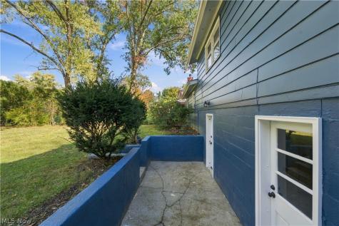 605 Mardon Avenue Akron OH 44303