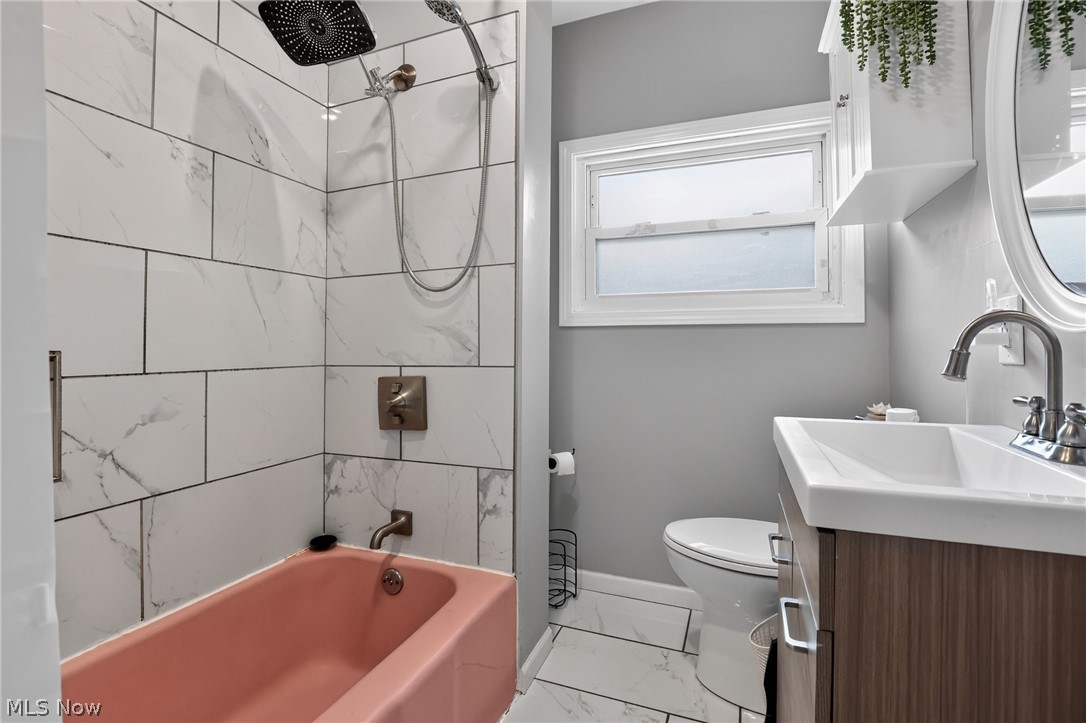 286 Sobul Avenue Akron OH 44305