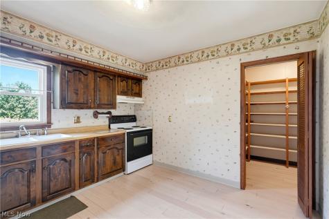 1237 Stardale Avenue SW Massillon OH 44646