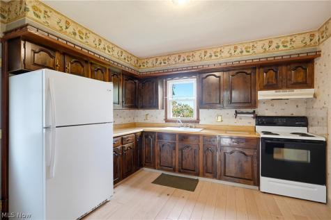 1237 Stardale Avenue SW Massillon OH 44646