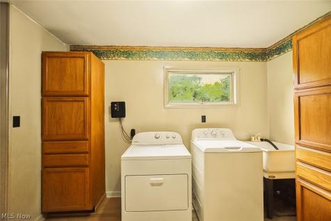 6331 Alderwood Road Parma Heights OH 44130