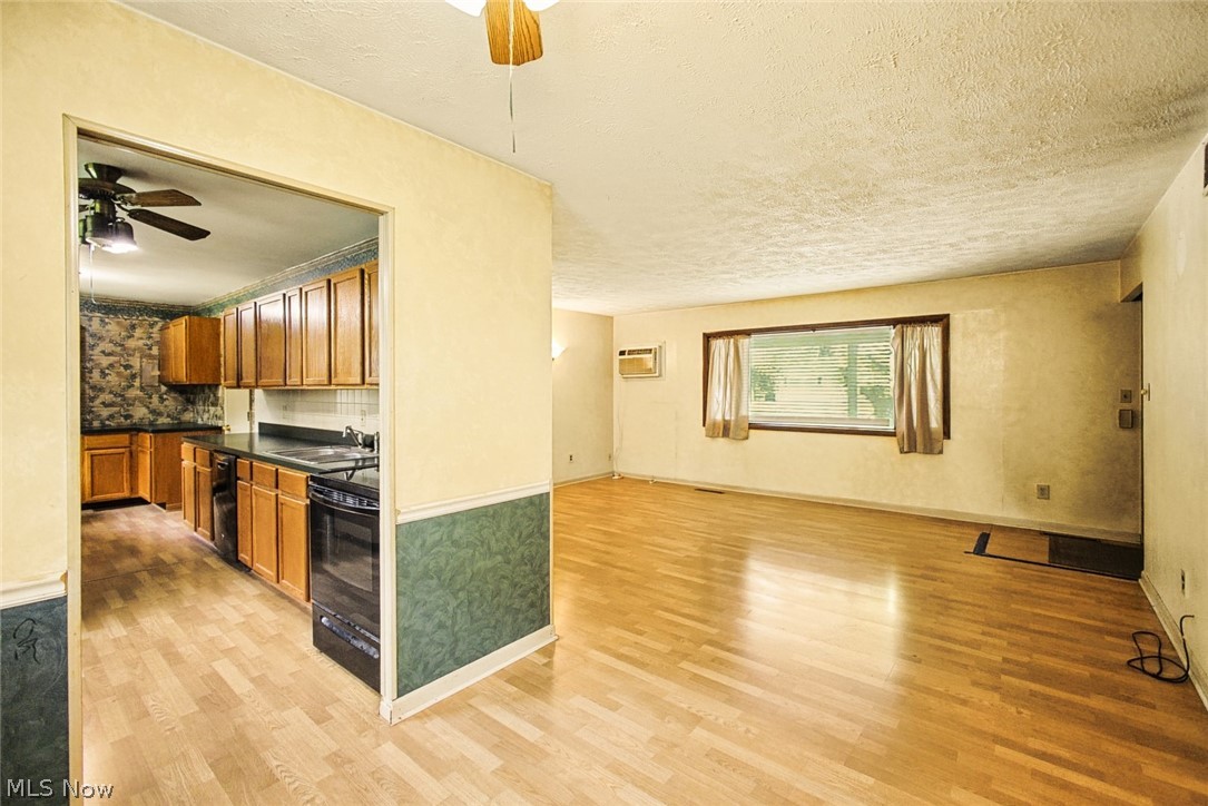 6331 Alderwood Road Parma Heights OH 44130