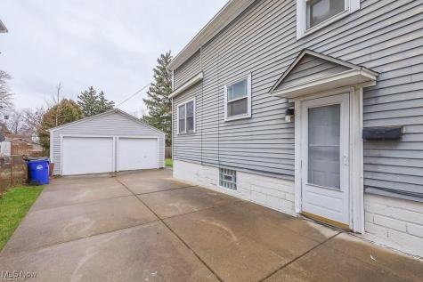 17816 Neff Road Cleveland OH 44119