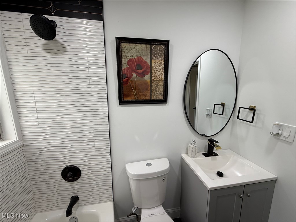 23505 Cranfield Road Bedford Heights OH 44146