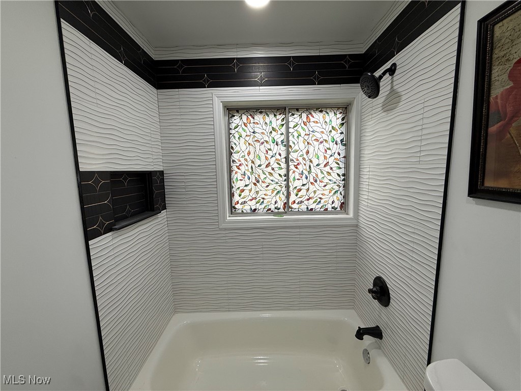 23505 Cranfield Road Bedford Heights OH 44146