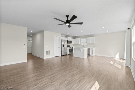 7030 Gauntlet Street SW Massillon OH 44646