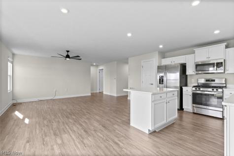 7030 Gauntlet Street SW Massillon OH 44646