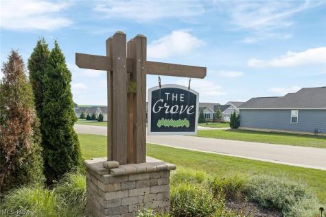 7030 Gauntlet Street SW Massillon OH 44646