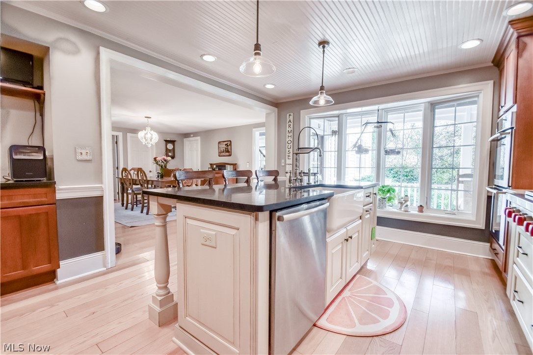 13354 Aquilla Road Chardon OH 44024