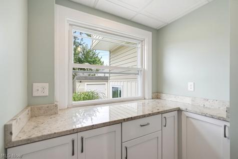 4112 W 158th Street Cleveland OH 44135
