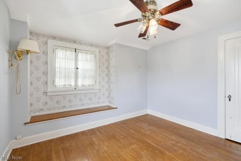 4112 W 158th Street Cleveland OH 44135
