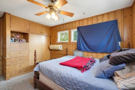 4112 W 158th Street Cleveland OH 44135