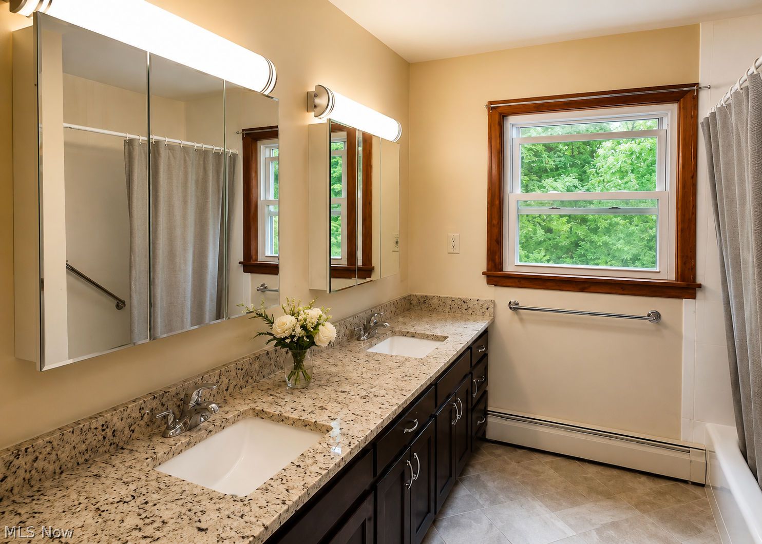 12099 Bradford Drive Chardon OH 44024