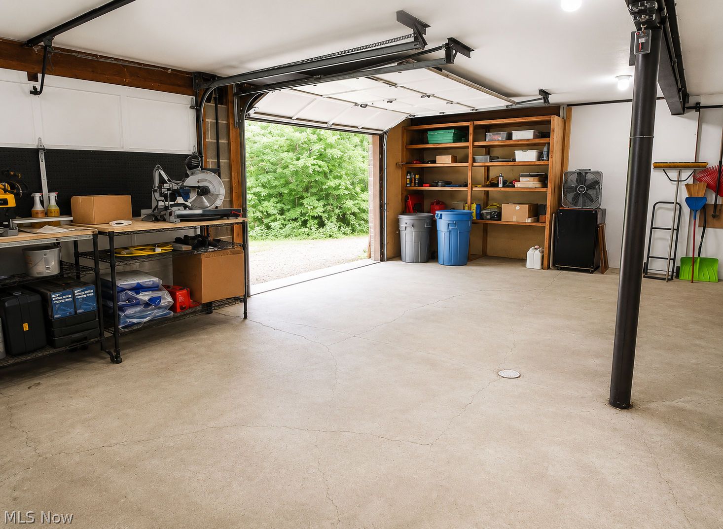 12099 Bradford Drive Chardon OH 44024