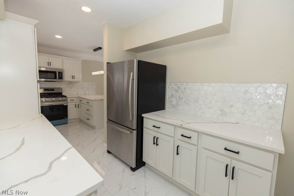 4059 Colony Road South Euclid OH 44121