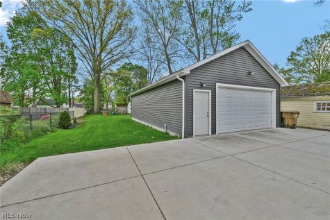 732 Falls Avenue Cuyahoga Falls OH 44221