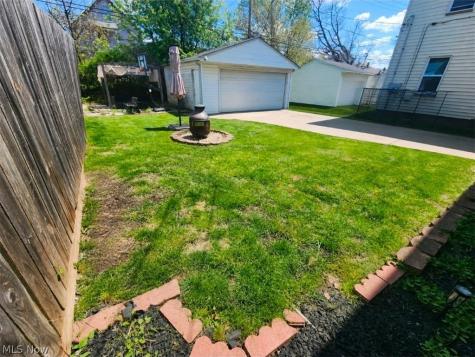 4689 E 85th Street Garfield Heights OH 44125