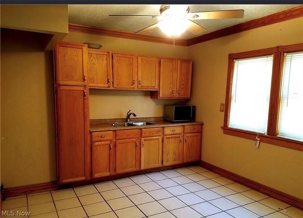 4689 E 85th Street Garfield Heights OH 44125