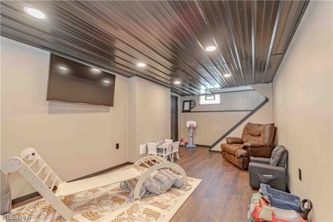 80 Hamilton Street Berea OH 44017