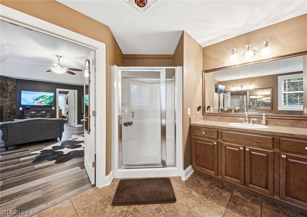 253 Anne Marie Court Hinckley OH 44233