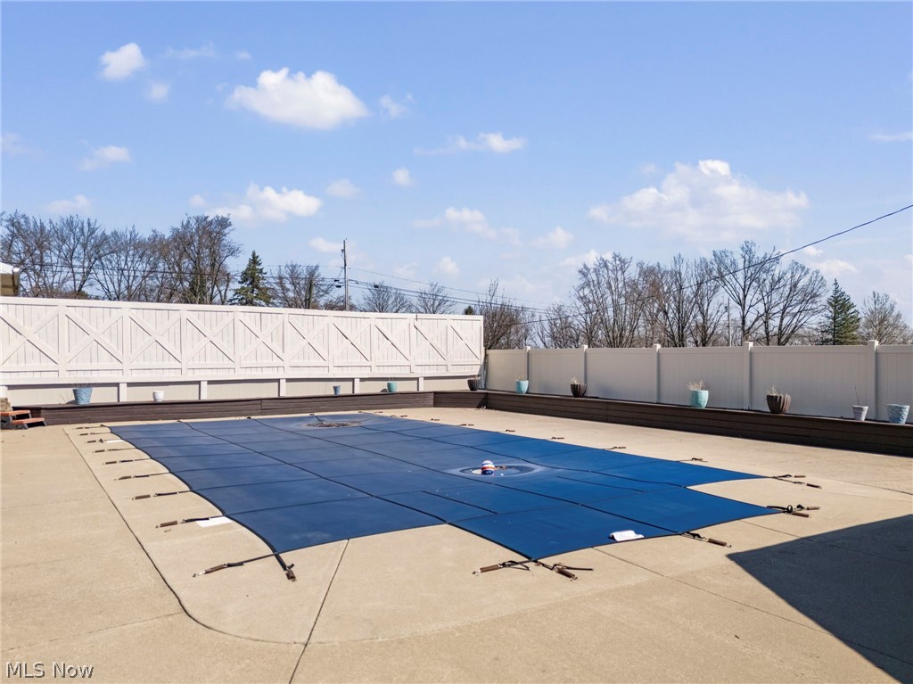 5616 Faircrest Street SW Canton OH 44706