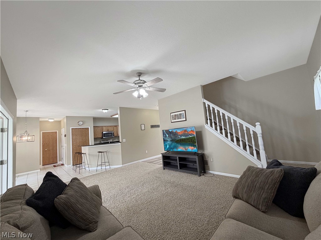 921 Lockwood Road Barberton OH 44203