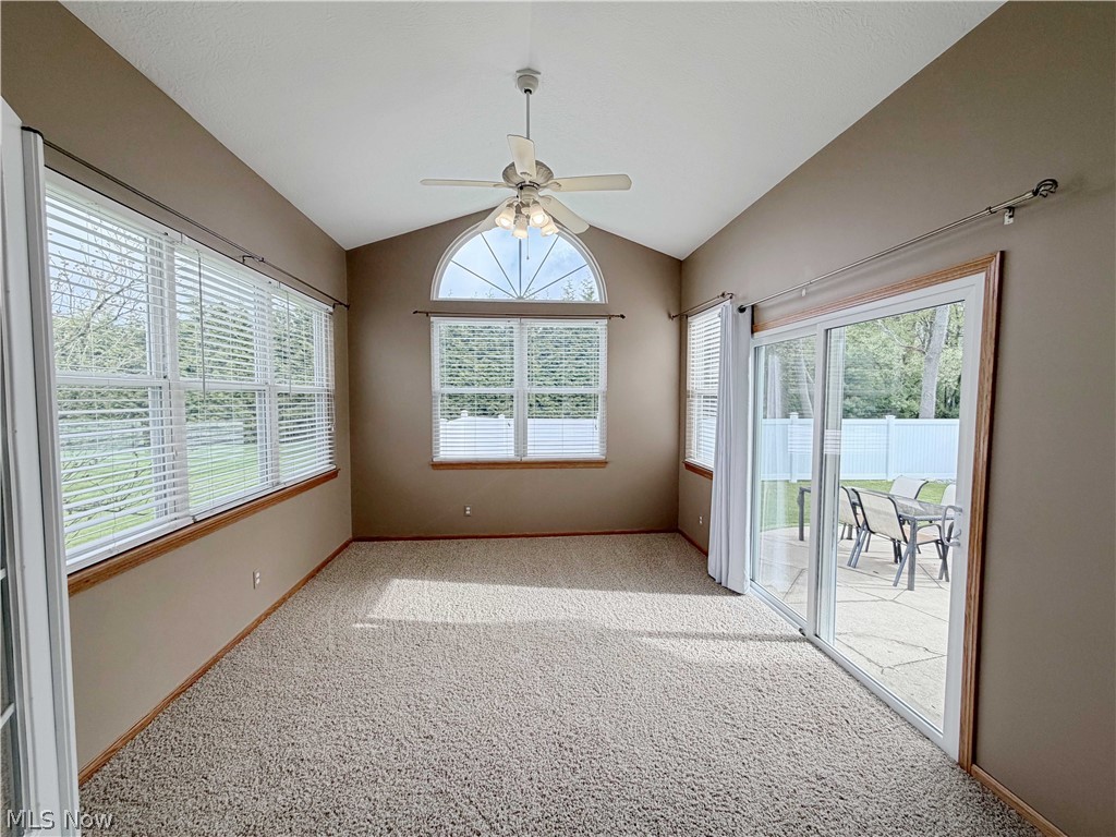 921 Lockwood Road Barberton OH 44203
