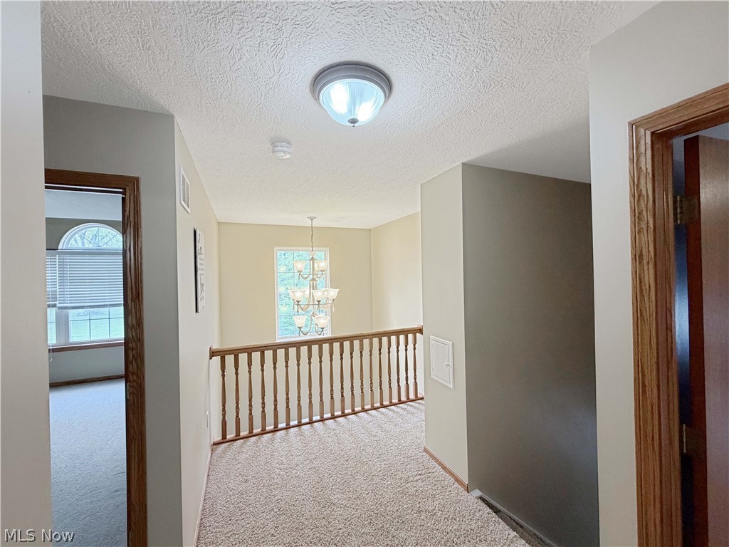 921 Lockwood Road Barberton OH 44203