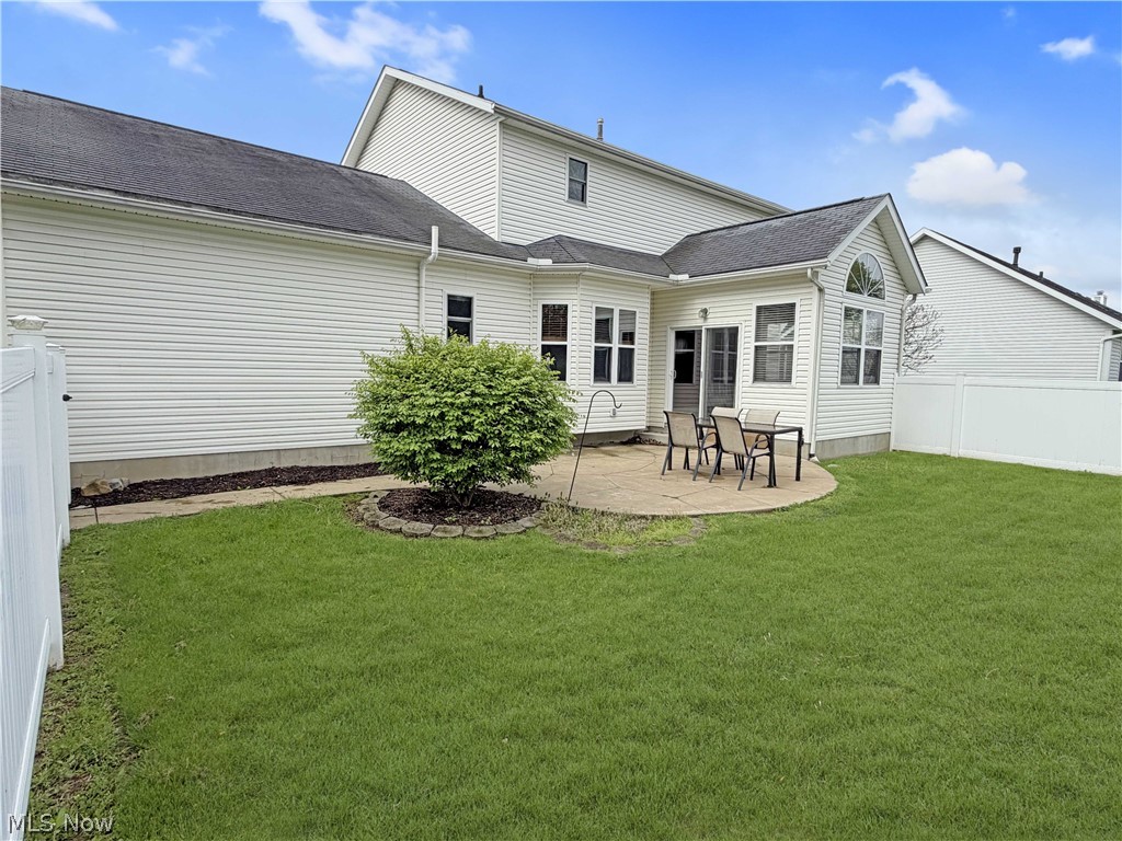 921 Lockwood Road Barberton OH 44203