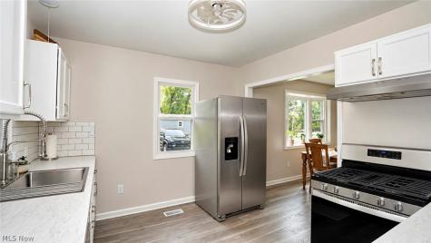 1714 Woods Road Akron OH 44306