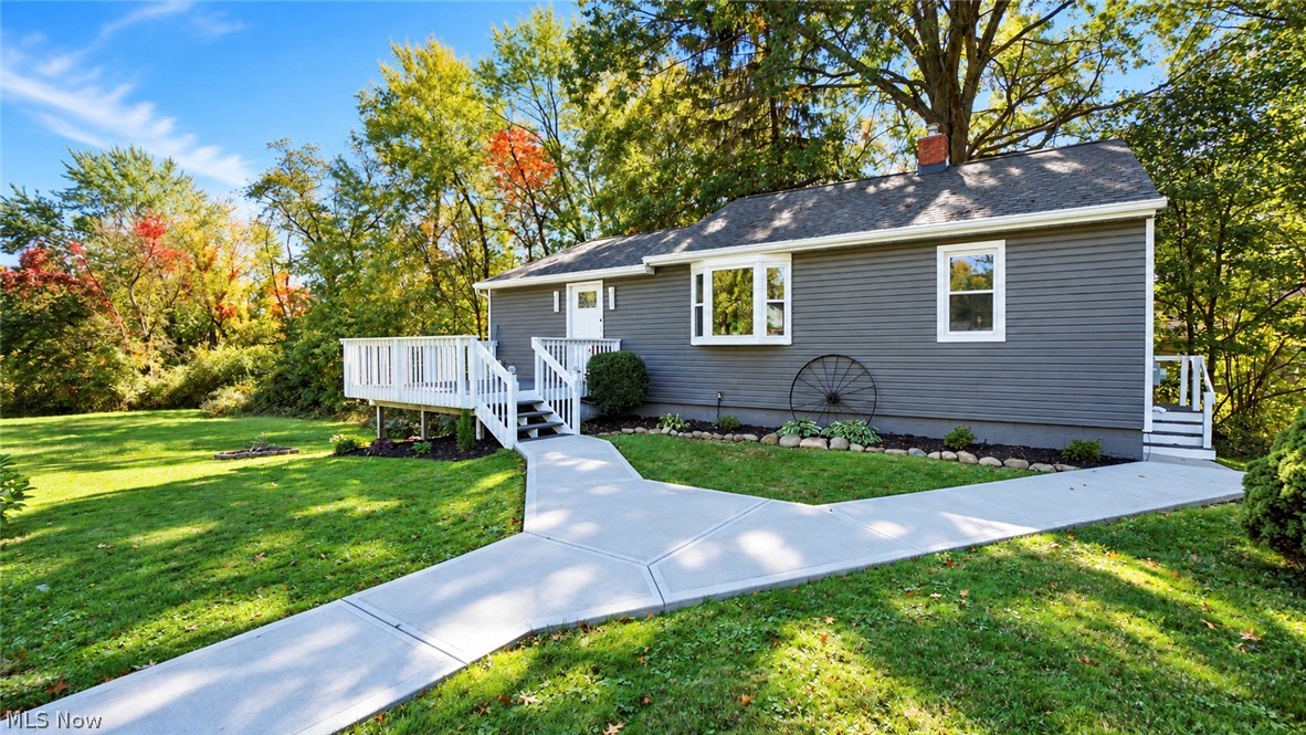 1714 Woods Road Akron OH 44306