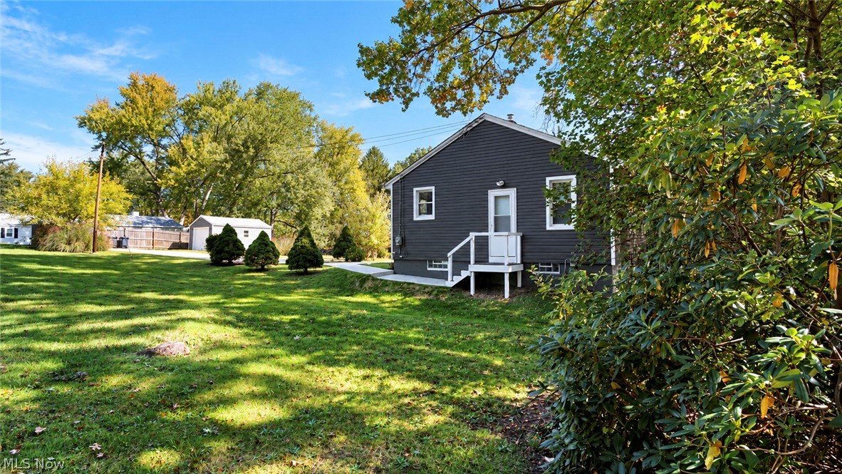 1714 Woods Road Akron OH 44306
